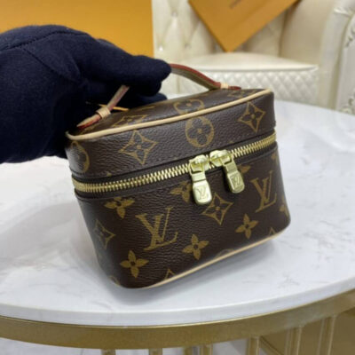 Replica Louis Vuitton Monogram Canvas Nice Mano Toiletry Pouch M44936